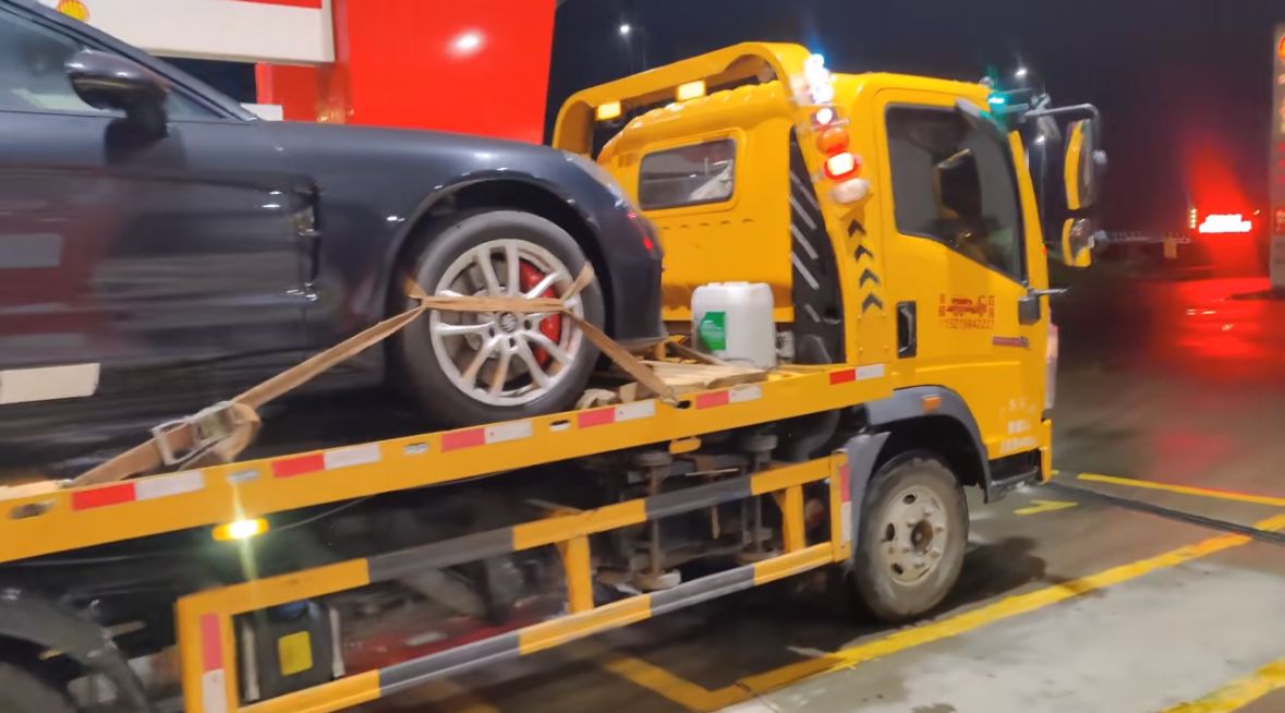 蚌埠行车途中遇到突发状况该如何呼叫道路救援？